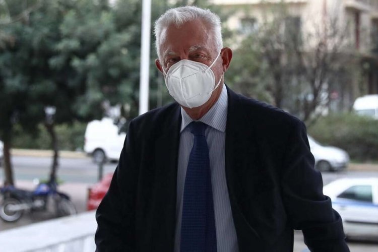 Vaccination: Υποχρεωτικός εμβολιασμός για Εκπαιδευτικούς, Παιδιά, Φοιτητές, Φαντάρους, Ναυτικούς, δήλωσε ο Αντιπρόεδρος Πικραμμένος