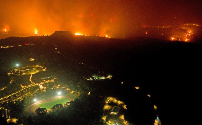 Fires in Greece: Παραγγελία εισαγγελέα του Αρείου Πάγου για εις βάθος έρευνα για τις πυρκαγιές – Ζητεί να ερευνηθεί τυχόν σκόπιμη οργανωμένη εγκληματική δραστηριότητα