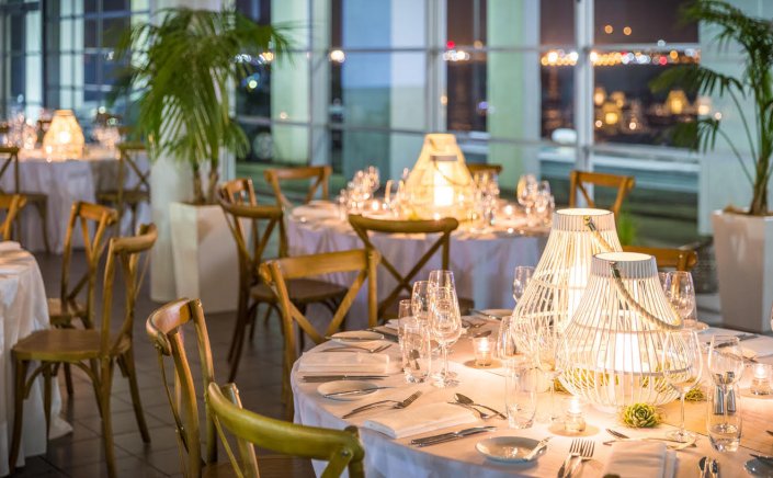 Covid curbs: Μόνο εμβολιασμένοι από Φθινόπωρο σε Κλειστούς Χώρους, Μπαρ, Εστιατόρια και Κέντρα Διασκέδασης!!