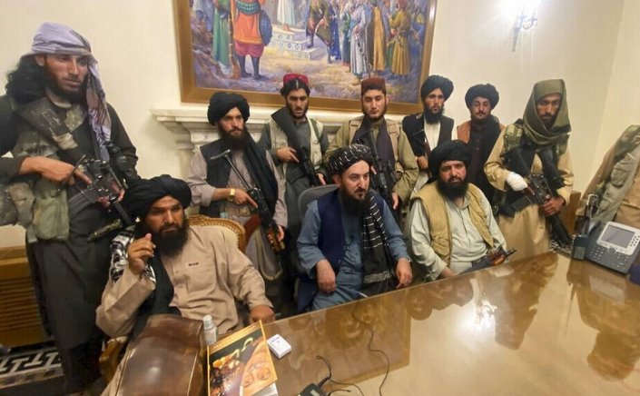 Afghanistan conflict: Νωρίς να συζητηθεί πώς θα ασκηθεί η εξουσία-Έφυγαν οι περισσότεροι διπλωμάτες