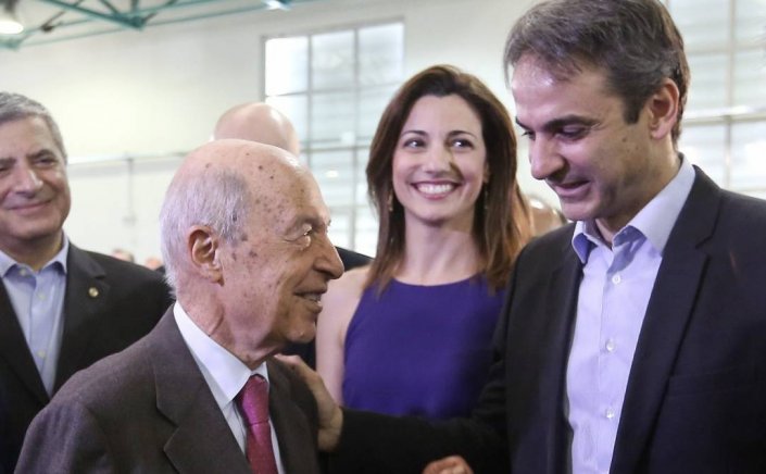 Government Reform: Ο Μητσοτάκης, ο Χρυσοχοΐδης, ο Ανασχηματισμός και τα «ορφανά» του Σημίτη