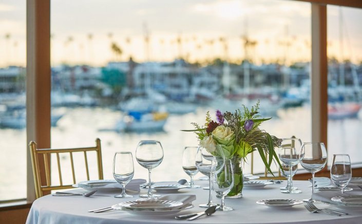 Covid-19 Curbs: Η τιμωρία των ανεμβολίαστων, το τέλος της Εστίασης και της Διασκέδασης, τα νέα μέτρα!!