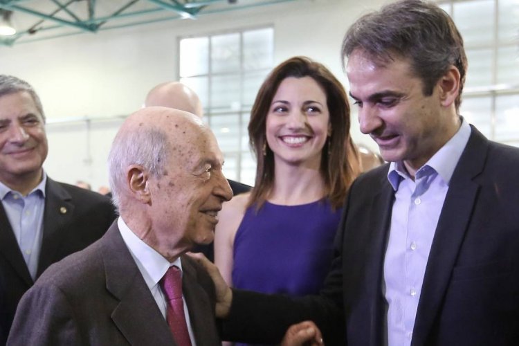 Government Reform: Ο Μητσοτάκης, ο Χρυσοχοΐδης, ο Ανασχηματισμός και τα «ορφανά» του Σημίτη