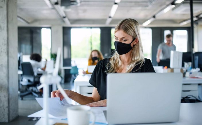 Labor bill: Υπερωρίες, Ρεπό, Διαλείμματα, Αργίες, Απολύσεις – Η εφαρμοστική εγκύκλιος για όσα αλλάζουν με το Νέο Πλαίσιο