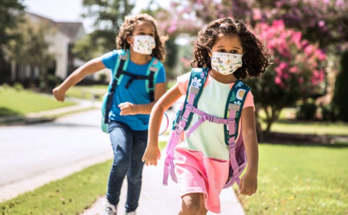 Delta Variant - CDC: Η μετάλλαξη Δέλτα δεν προκαλεί σοβαρότερη νόσηση σε παιδιά και εφήβους