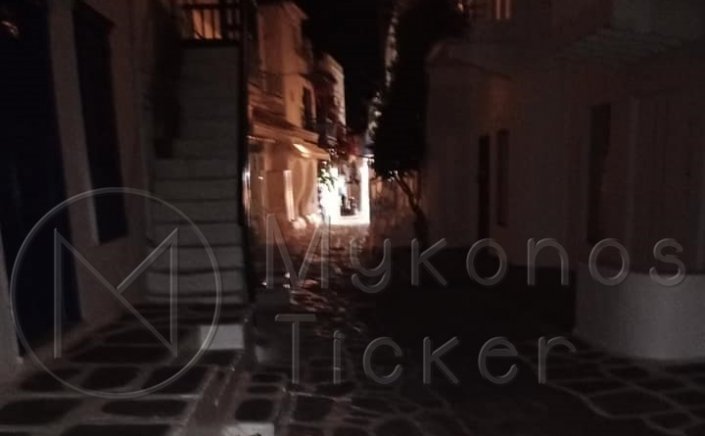 Coronavirus– Μαγιορκίνης: Στο τραπέζι κλείσιμο καταστημάτων και απαγόρευση κυκλοφορίας