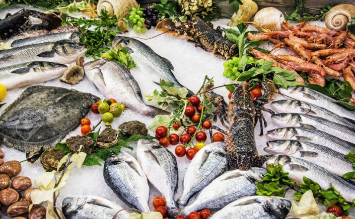 The Blue Revolution: Η «μπλε επανάσταση» στη διατροφή - Η παγκόσμια ζήτηση για τρόφιμα από υδάτινα οικοσυστήματα θα διπλασιαστεί έως το 2050