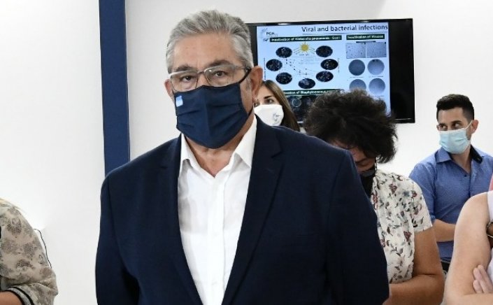 Communist Party - KKE: Για να υπηρετηθούν τα συμφέροντα του λαού πρέπει να αλλάξουμε ρότα, είπε ο Δ. Κουτσούμπας σε δημάρχους