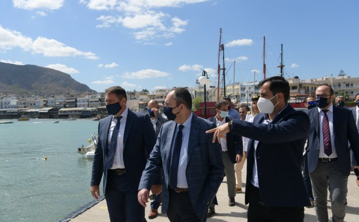 Shipping Min. Plakiotakis: Εργα 5 εκατ. ευρώ για το λιμάνι της Χερσονήσου