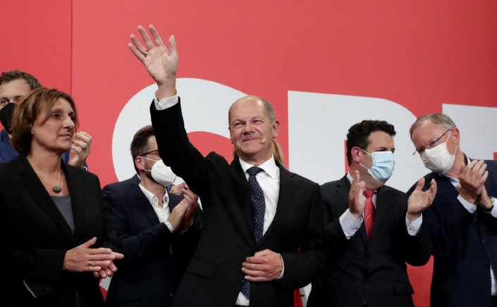 German election results: Οριακή νίκη με 1,6% του SPD - Το CDU διεκδικεί το θρόνο της Μέρκελ, τα σενάρια για το σχηματισμό κυβέρνησης