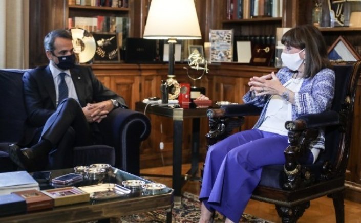 PM Mitsotakis: Η συμφωνία με τη Γαλλία στο επίκεντρο της συνάντησης της ΠτΔ με τον πρωθυπουργό