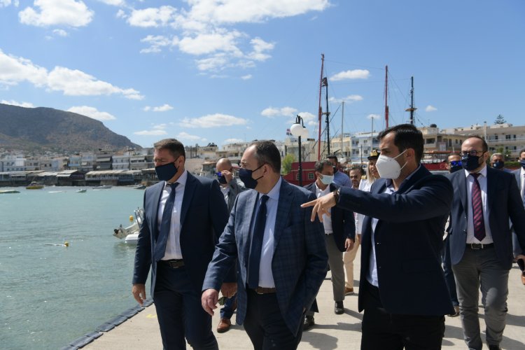 Shipping Min. Plakiotakis: Εργα 5 εκατ. ευρώ για το λιμάνι της Χερσονήσου