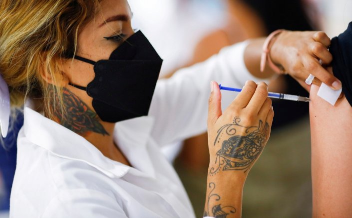 Vaccination: Το σχέδιο προσέγγισης των ανεμβολίαστων!! Κλείνει το «παράθυρο» επέκτασης του υποχρεωτικού εμβολιασμού!!