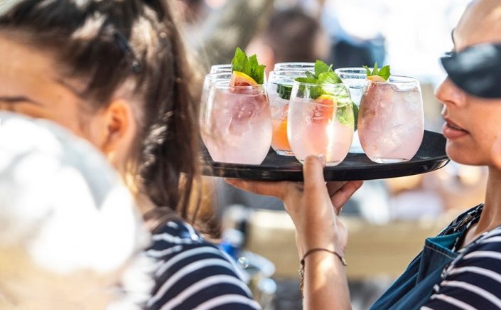 Subsidized Unemployment: Ψηφίστηκε το Νομοσχέδιο, με 50 ένσημα όριο για Επιδότηση Ανεργίας, σε εργαζομένους σε Τουρισμό και Επισιτιστικό Κλάδο [Έγγραφο]