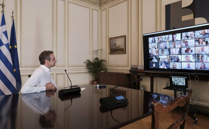 Covid-19 Committee of experts: Τι αλλάζει και πότε στην Επιτροπή λοιμωξιολόγων