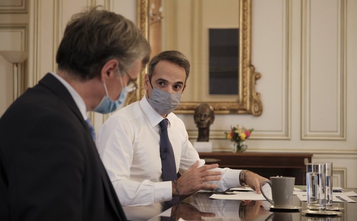 PM Mitsotakis: Οι επισκέψεις του Τσιόδρα στο Μαξίμου για την αντιμετώπιση της πανδημίας και τα νέα μέτρα!!