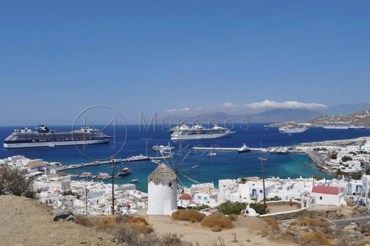 Mykonos: Συναγερμός σε κρουαζιερόπλοιο στη Μύκονο - Άνδρας βρέθηκε νεκρός σε καμπίνα