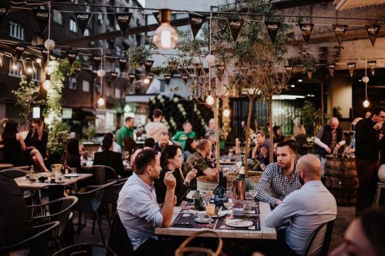 Lifting Covid Curbs: Έρχεται βαρυχειμωνιά στην Εστίαση!! Οι Φόβοι, οι Ελπίδες & οι Κινήσεις Άμυνας!!