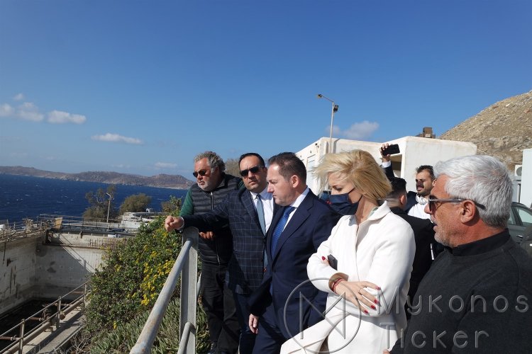 Mykonos - Στ. Πέτσας: Στα 18 εκ. ευρώ το σύνολο των έργων στη ΔΕΥΑΜ - Εξασφαλίστηκε η χρηματοδότηση του έργου ύδρευσης και αποχέτευσης στη Μεγάλη Άμμο και στον Πλατύ Γιαλό