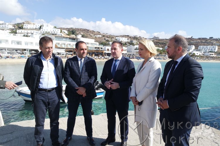 Mayor of Mykonos: Επιλύονται άμεσα και παίρνουν οριστικά το δρόμο τους τα χρόνια προβλήματα στην ύδρευση και την αποχέτευση που ταλάνιζαν την καθημερινότητά μας [εικόνες + videos]
