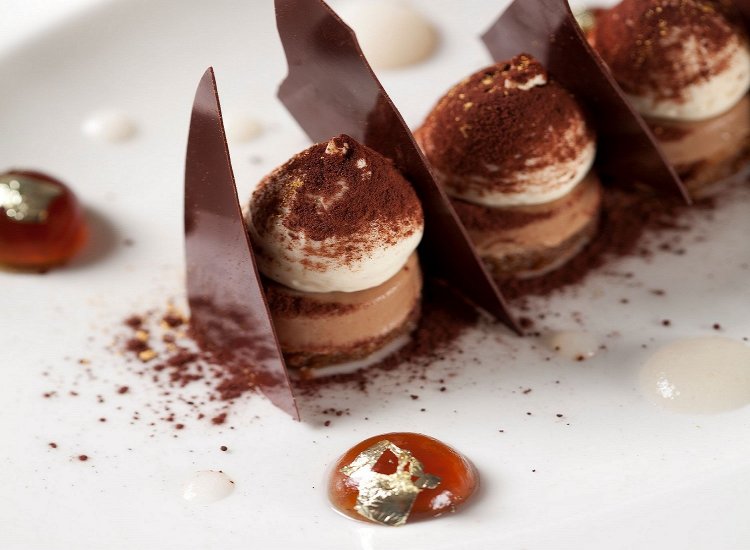 Farewell to the father of tiramisu: Πέθανε ο Άλντο Καμπεόλ, ο εμπνευστής του τιραμισού!!