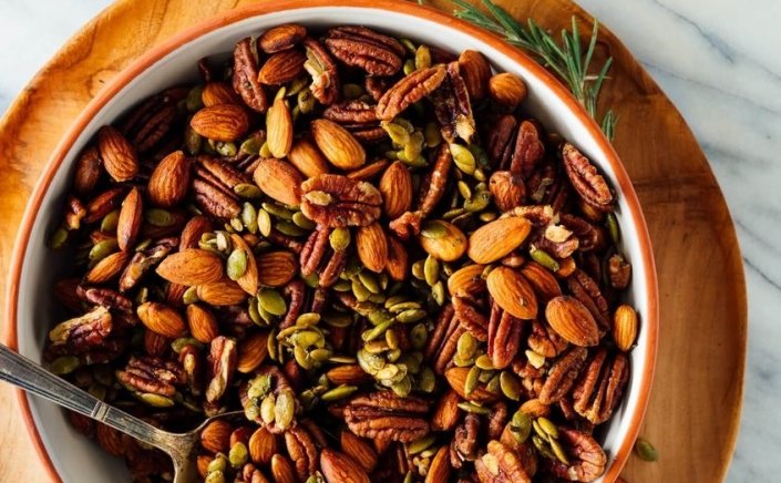 Προσοχή!! Βρέθηκαν επικίνδυνοι ξηροί καρποί με ισχυρή καρκινογόνα ουσία!!