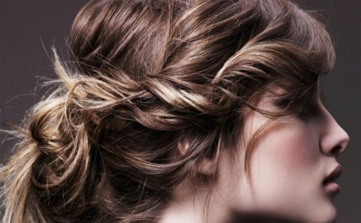 Elegant σταυρωτός Κότσος!! Μόνο σε 3 λεπτά, για όλα τα μήκη μαλλιών!!