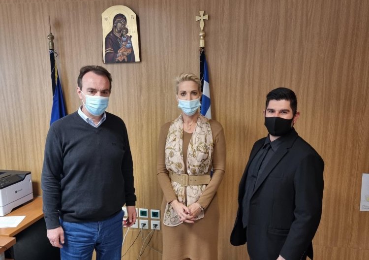 MP Katerina Monogiou: Συνάντηση Κατερίνας Μονογυιού με τον ΓΓ Πρωτοβάθμιας και Δευτεροβάθμιας Εκπαίδευσης για τη σύμπτυξη των τμημάτων 