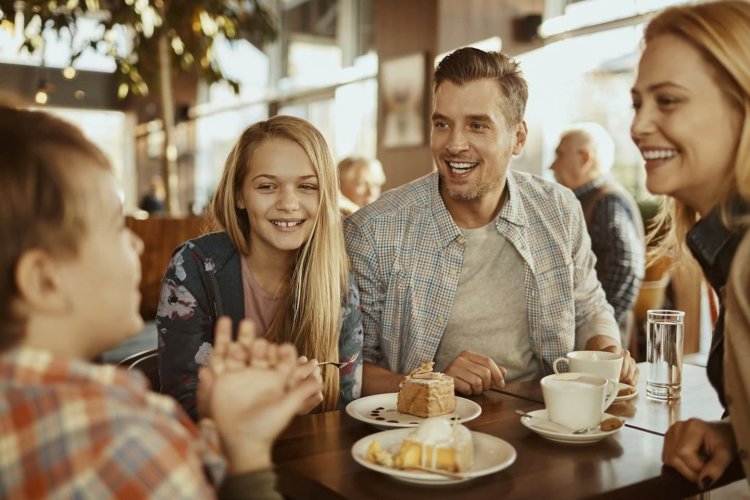 Covid Curbs: Τι ισχύει ενόψει Χριστουγέννων, για παιδιά έως 17 ετών σε Εστίαση,  Γυμναστήρια, Θέατρα, Σινεμά, Μουσεία!!