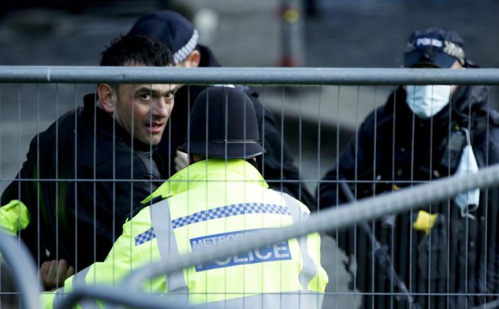 UK Parliament: Σύλληψη υπόπτου για εισβολή στο κοινοβούλιο