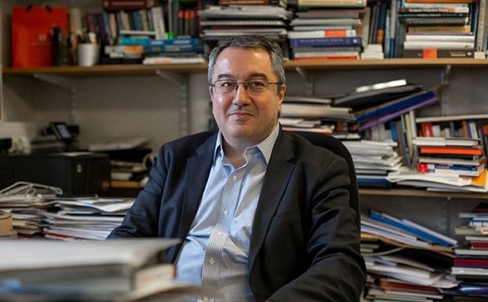 Covid Vaccination - Μόσιαλος: Αν είχα ένα παιδί 6 ετών θα το εμβολίαζα χωρίς δεύτερη σκέψη - Ανεμβολίαστα Παιδιά & Νέα Μετάλλαξη