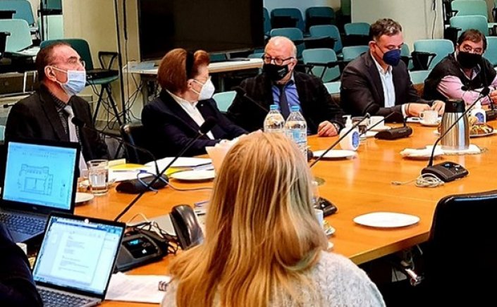 Mayor of Syros: Διαδοχικές συναντήσεις του Δημάρχου Ν. Λειβαδάρα με την Υπουργό Λίνα Μενδώνη, τον δ/ντή της ΕΦΑ Κυκλάδων και εκπροσώπους του Γ. Πρίντεζη