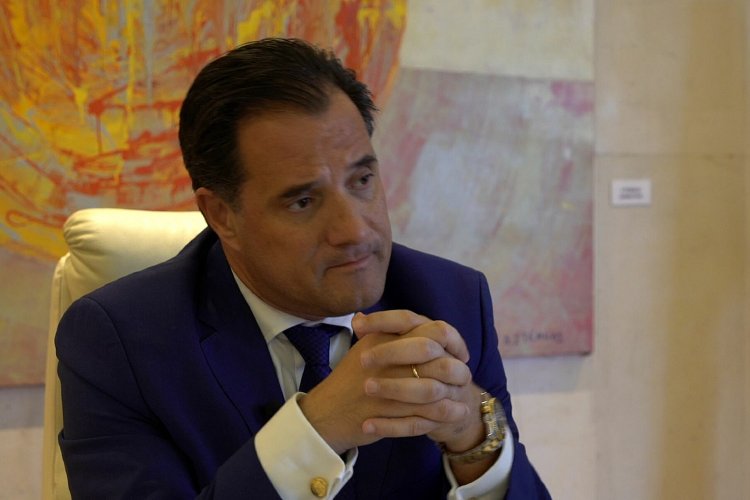 Covid curbs - Γεωργιάδης: Μπορεί να υπάρξουν απολύσεις ανεμβολίαστων