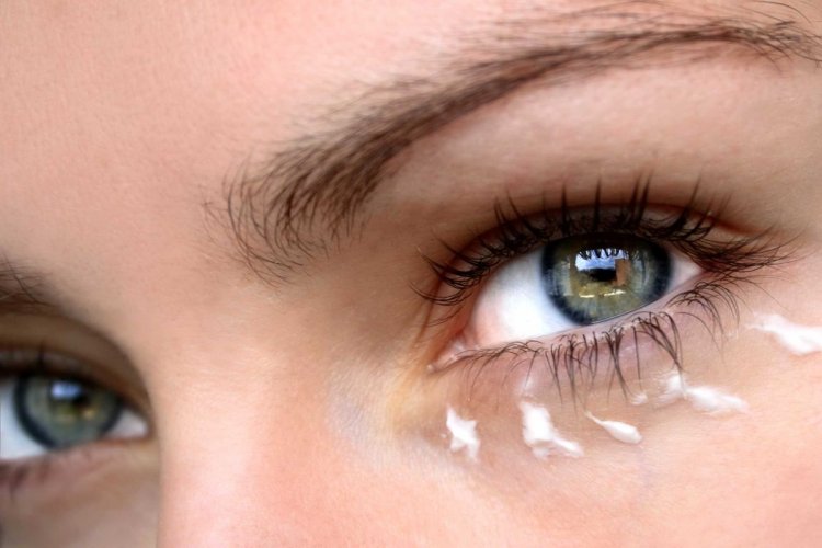 Προσοχή!! Ο ΕΟΦ άμεσα ανακαλεί από την αγορά, παρτίδες αντιρυτιδικής κρέμας!!