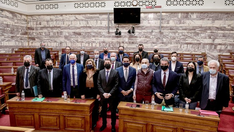 New KINAL leader:  Να ξανακάνουμε την παράταξη μεγάλη, να ξανακάνουμε το ΠΑΣΟΚ δύναμη ελπίδας