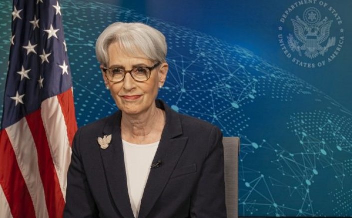 Deputy Secretary Sherman: Η Ουάσινγκτον αναμένει έως τα μέσα Φεβρουαρίου πιθανή «χρήση στρατιωτικής ισχύος» από τη Ρωσία κατά της Ουκρανίας