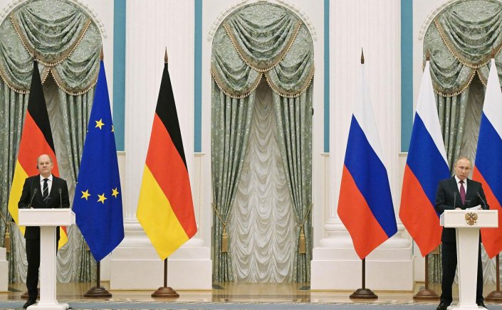 Ukraine crisis / Πούτιν: Η Ρωσία δεν θέλει πόλεμο - Σολτς: Είναι υποχρέωσή μας να αποτρέψουμε στρατιωτική κλιμάκωση