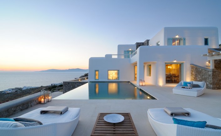 Municipality of Mykonos: Τρίμηνη απαγόρευση  χρήσης νερού από την δημoτική υδατοπρομήθεια της Δ.Ε.Υ.Α.Μ.  και υδροπωλητές βυτιοφόρων για το γέμισμα πισινών