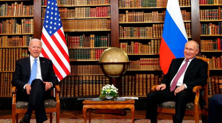 Russia-Ukraine crisis: Διπλωματικός πυρετός για την Ουκρανία με τηλεφωνικές επικοινωνίες Πούτιν-Μπάιντεν-Μακρόν