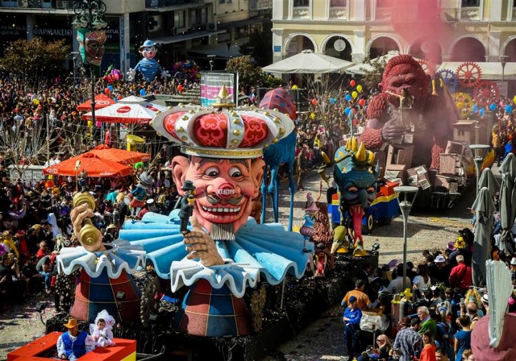 Easing Covid curbs: Ερχονται αποφάσεις για χαλάρωση των μέτρων – Τι αλλάζει σε εστίαση, διασκέδαση και γήπεδα