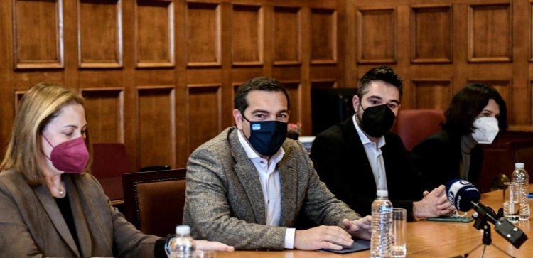 SYRIZA Alexis Tsipras: Ακρίβεια και επίθεση στα εργασιακά δικαιώματα προμηνύουν κοινωνική έκρηξη