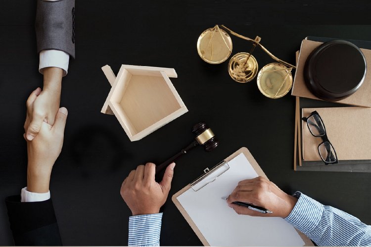 Black Money: Διορία 6 μηνών στους κατηγορούμενους για συνέργεια σε ξέπλυμα χρήματος!! Βαριά πρόστιμα για Λογιστές, Μεσίτες!!