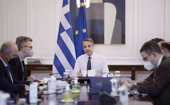 PM Mitsotakis: Έρχεται νέο πρόγραμμα στήριξης νοικοκυριών, επιχειρήσεων, αγροτών