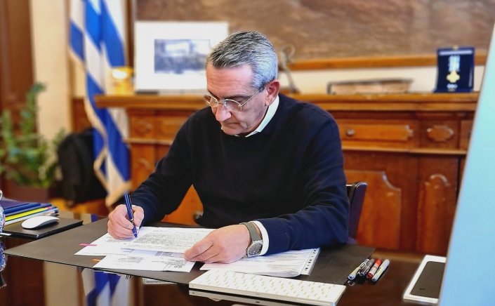 Aegean Islands: Υπογραφή σύμβασης με τον ανάδοχο για την τριετή αντιπλημμυρική προστασία της Πάρου