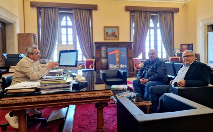 Aegean Islands: Από το Νότιο Αιγαίο ξεκινά η πιλοτική εφαρμογή των 6 θέσεων & 9 θέσεων Ταξί στην Ελλάδα