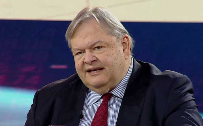 Evangelos Venizelos - OT FORUM: Η αλλαγή στρατηγικής Μητσοτάκη για σταθερές κυβερνήσεις θέτει διλήμματα σε ΣΥΡΙΖΑ και ΚΙΝΑΛ