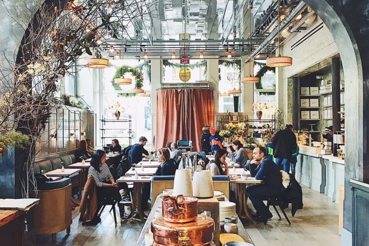 Ease Mask Rules: Τέλος η μάσκα σε εσωτερικούς και εξωτερικούς χώρους!! Οι νέες οδηγίες του CDC