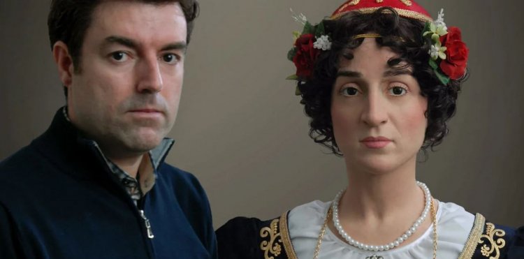 Wax museum in Kavala: Η Μαντώ Μαυρογένους στο μουσείο κέρινων ομοιωμάτων του Θοδωρή Κοκκινίδη