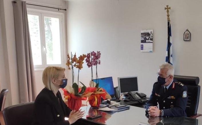 MP Katerina Monogiou: Περιοδεία και επαφές της Κατερίνας Μονογυιού στην Άνδρο και την Σύρο