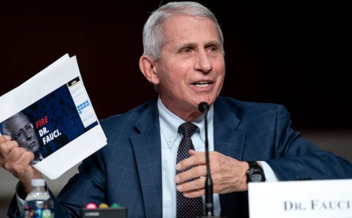 Dr Anthony Fauci: Η πανδημία δεν έχει τελειώσει